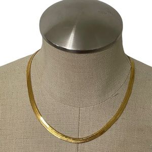 NWT Avon Classic Herringbone Chain Necklace Goldtone Gold Shiny